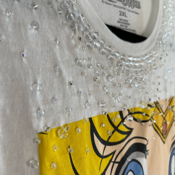 Customize Sailor Moon tshirt with swarovski crystals - Picture 3 of 4